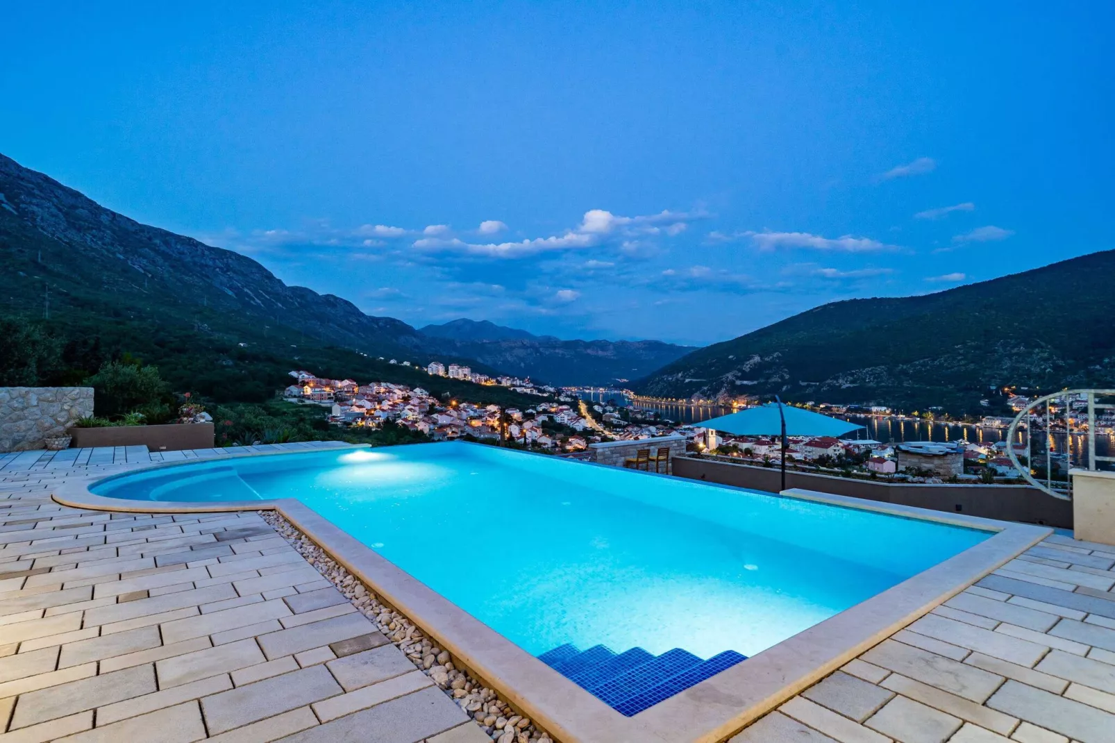 Apartments Villa Arcadia - One Bedroom Apartment with Shared Swimming Pool A3-Piscine
