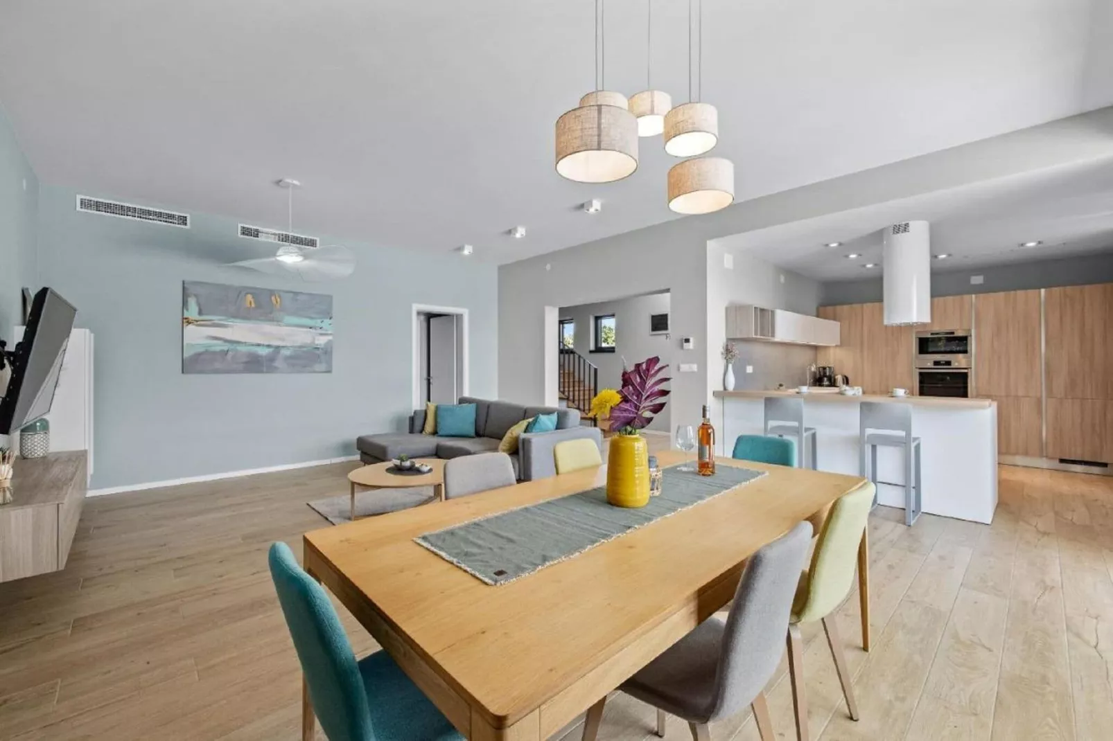 Villa Moon-Dining room