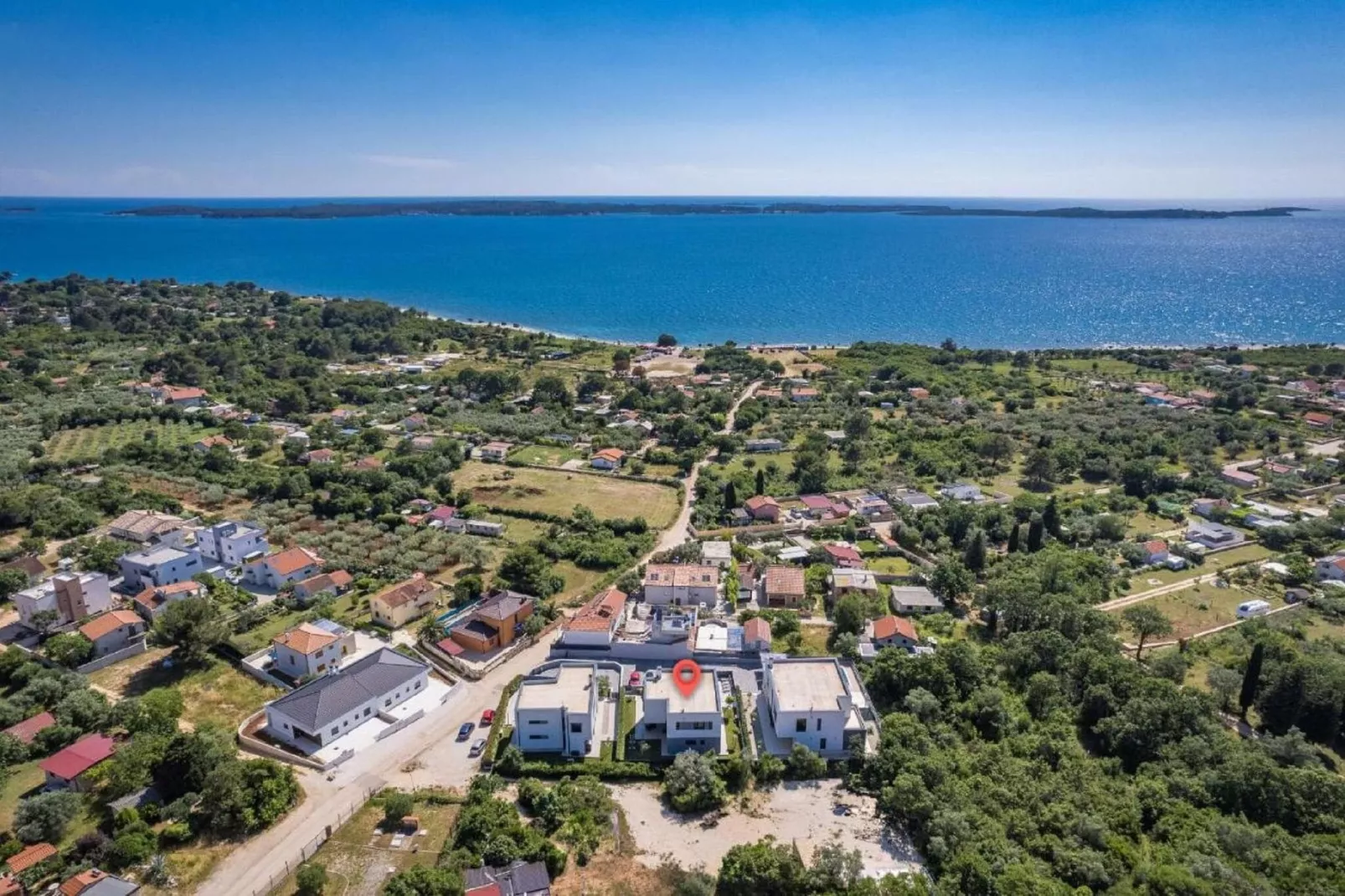 Villa Moon-Areas summer 1km