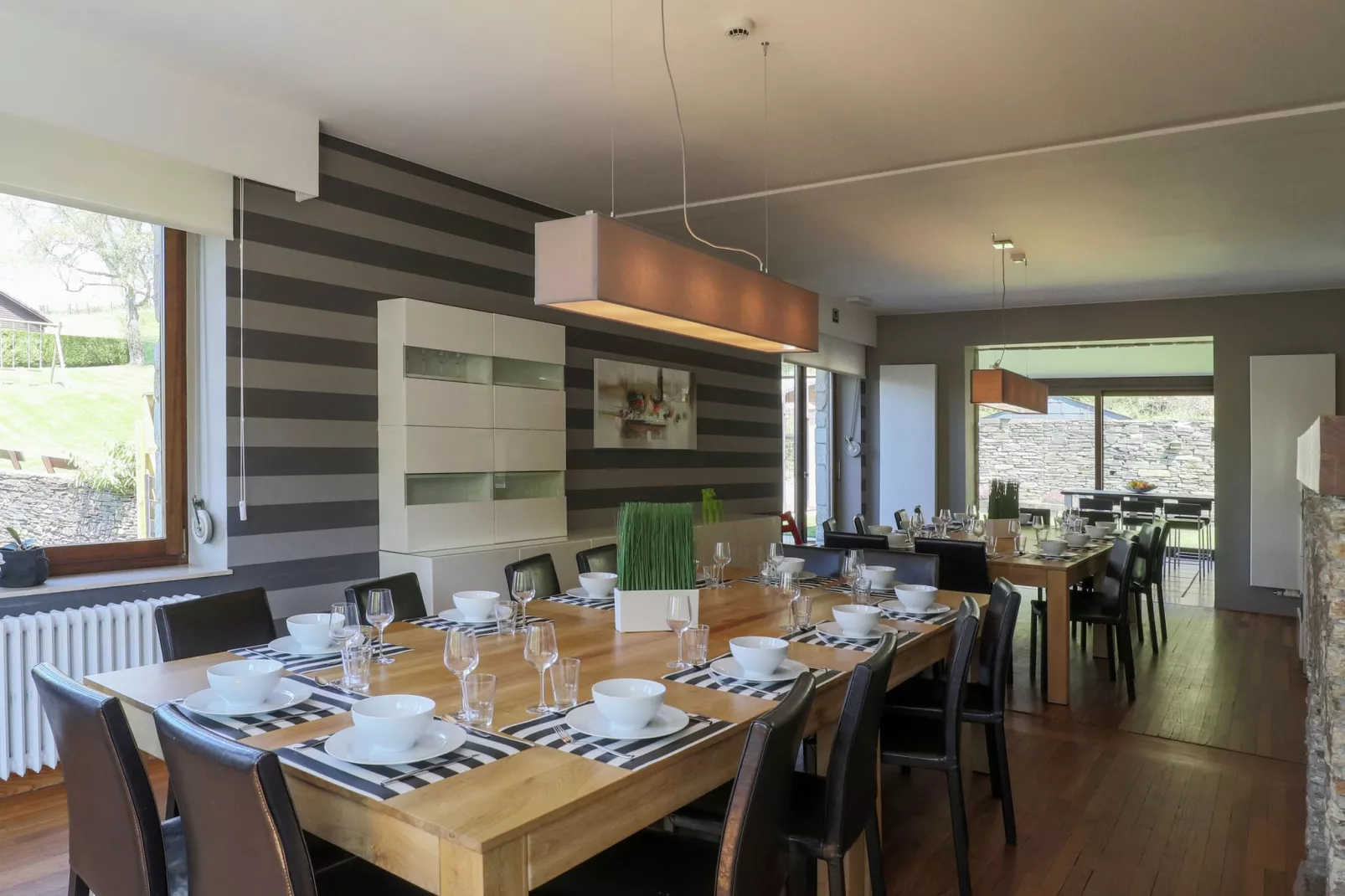 Au Bonalfa 21p-Dining room