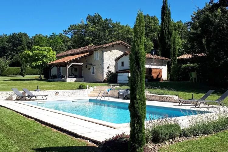 Maison de vacances Verteillac-Pool