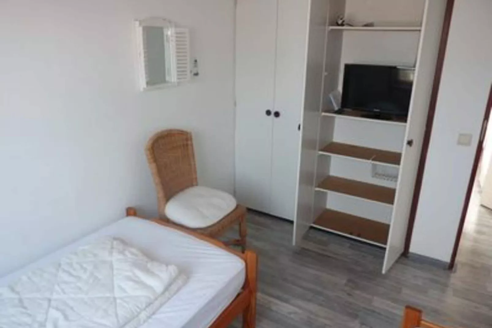 Schoneveld 11 Zeester Breskens-Bedroom