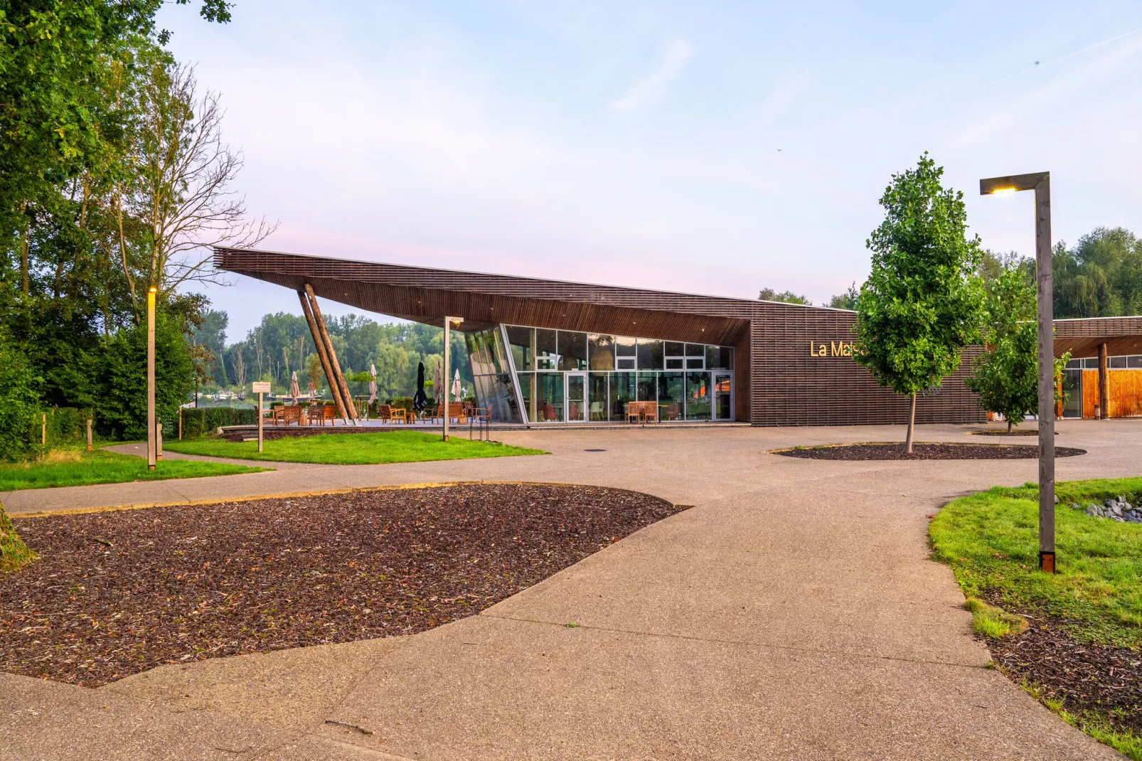 The Lodge by YourNature-Areas summer 1km