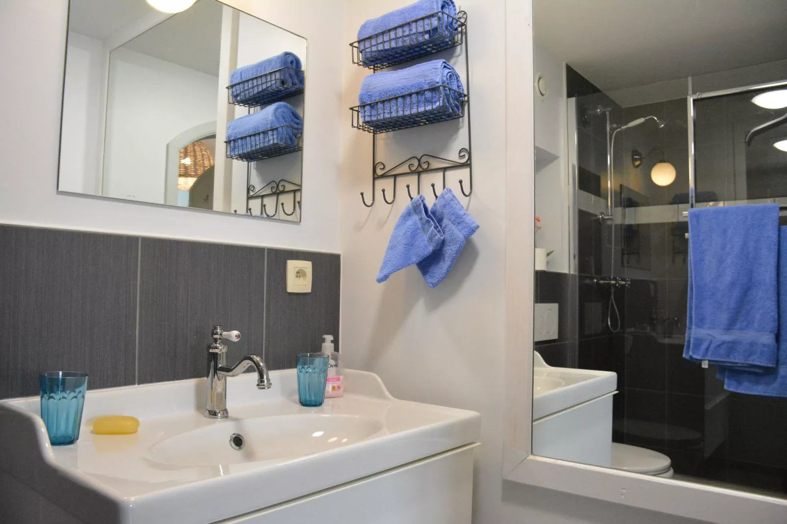 Château de Freux-Bathroom
