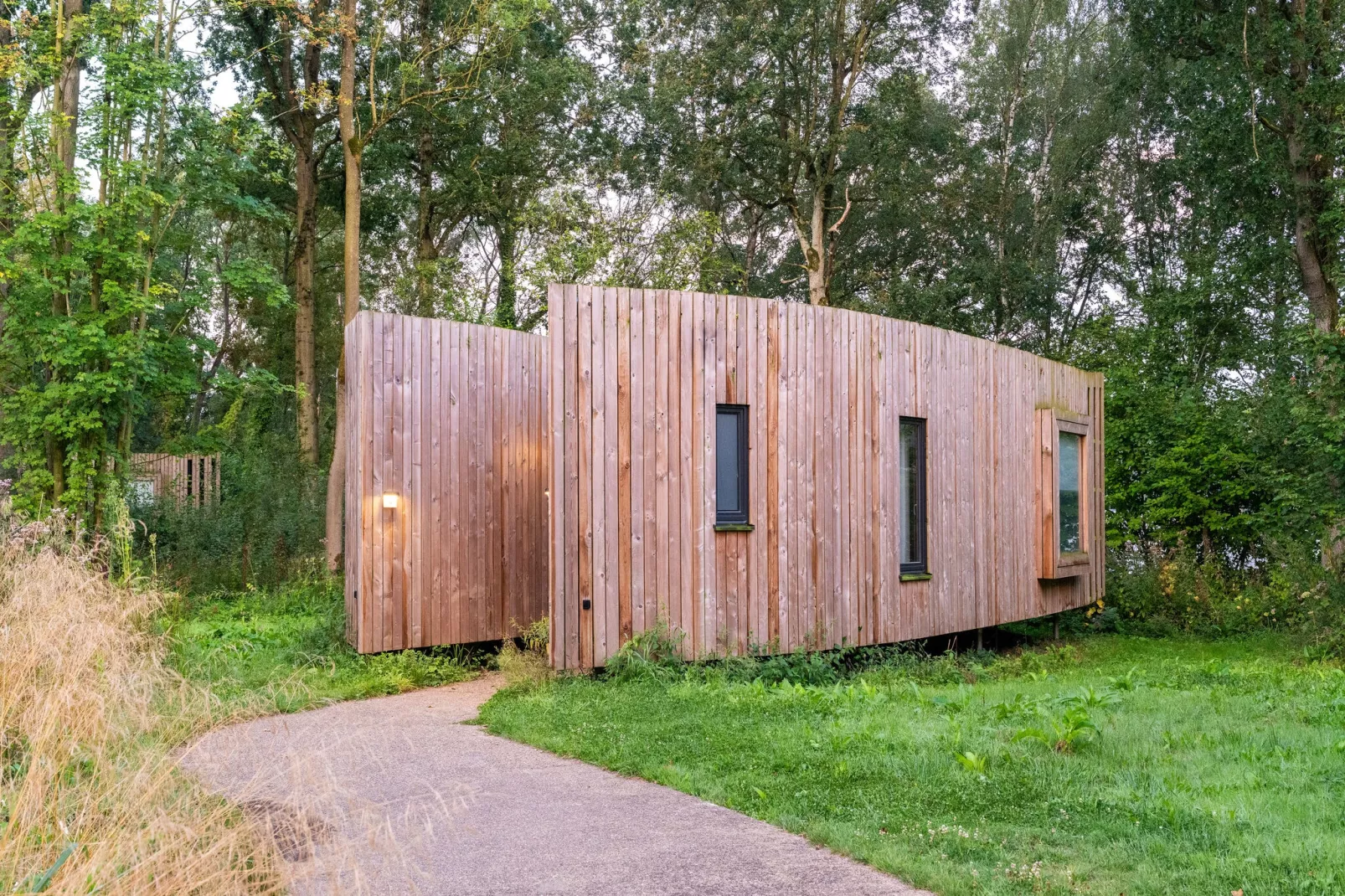 The Lodge by YourNature-Exterior summer