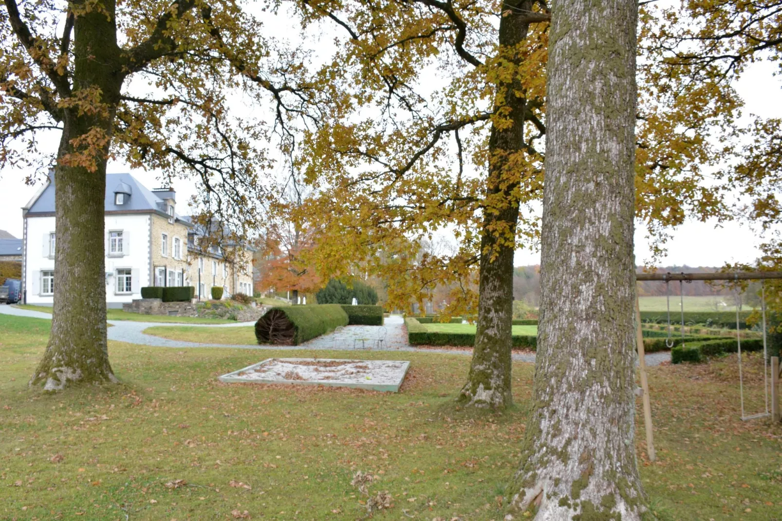 Château de Freux-Gardens summer
