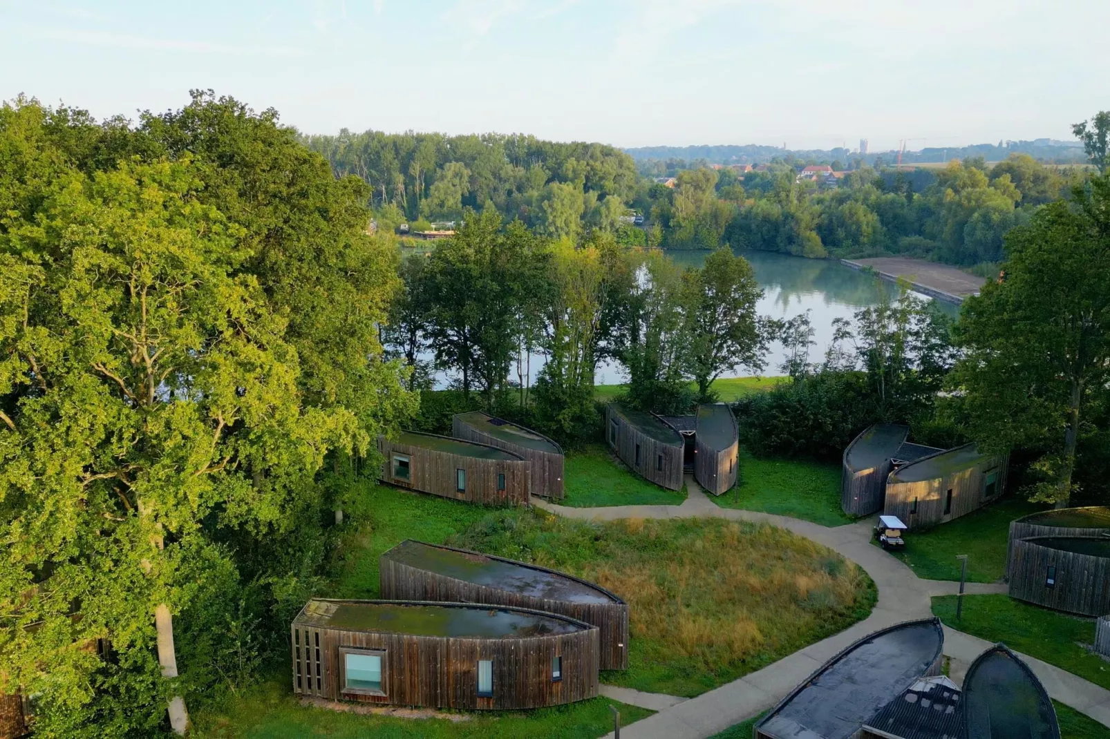 The Blue Lodge by YourNature-Areas summer 1km