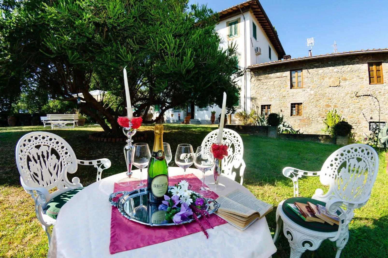 Il Borghetto-Terrace balcony