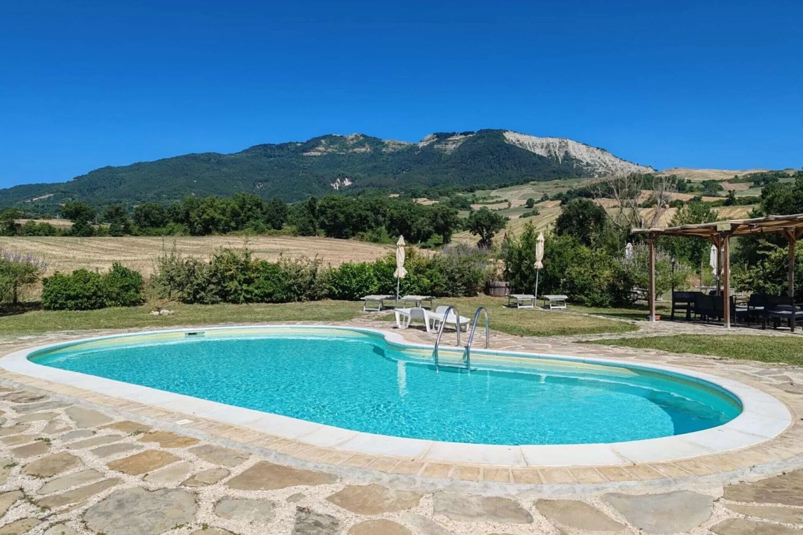 Dai Du Bourdei-Pool