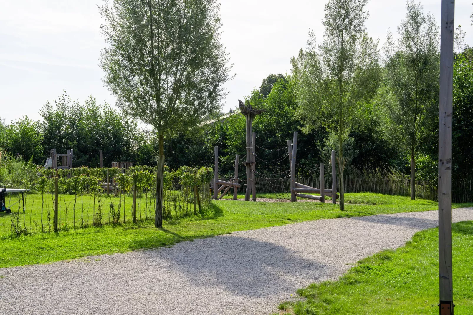 The Easy Accessible Leaf by YourNature-Gardens summer