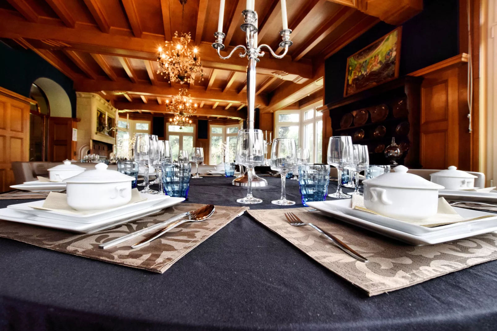 La Maison des Fleurs-Dining room