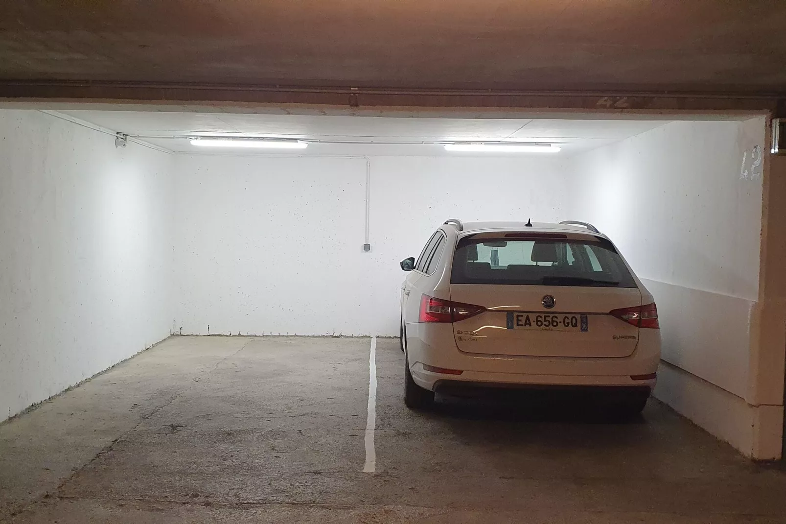 Appartement standing avec terrasse et vue mer à Nice-Einrichtungen