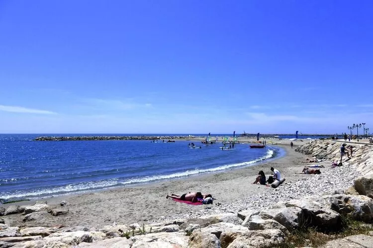 Holiday home Salin-de-Giraud-Water view