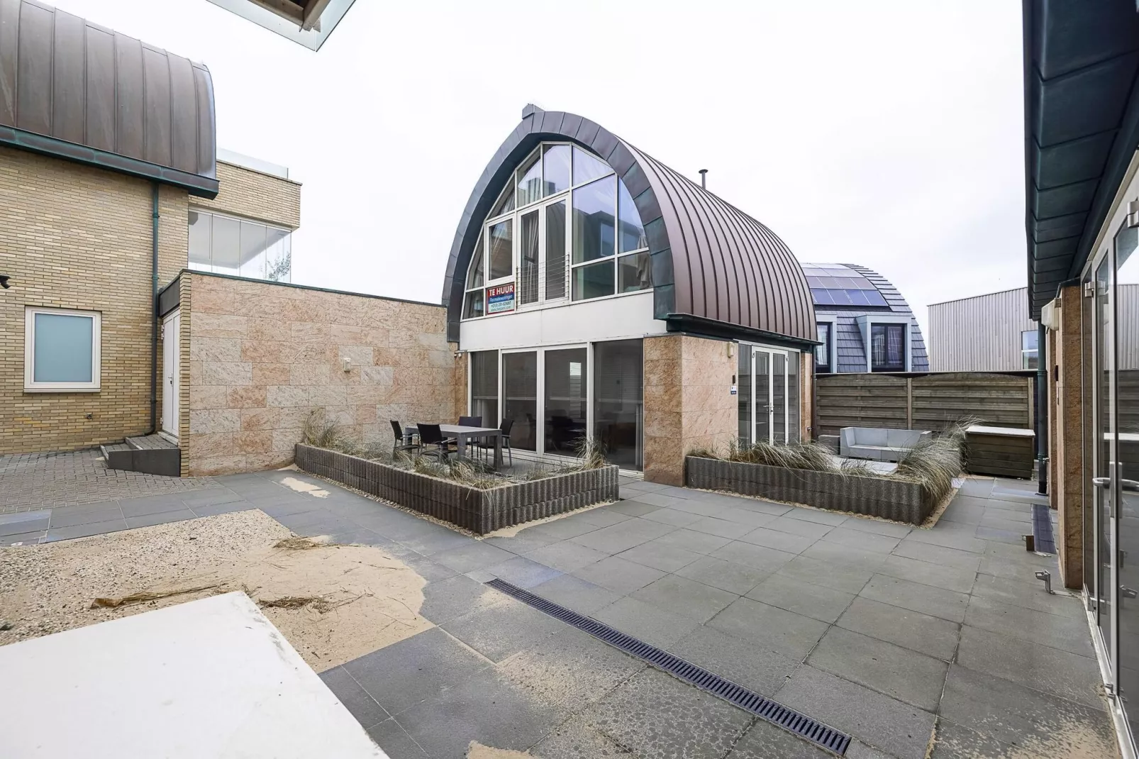 De ZeeParel Sea Life-Exterior summer