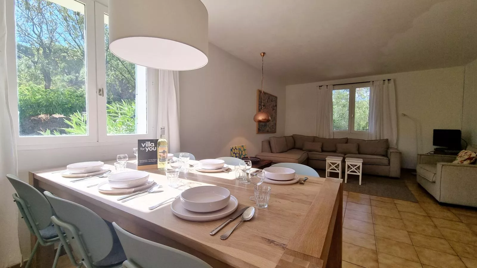 Le Paradis-Living room