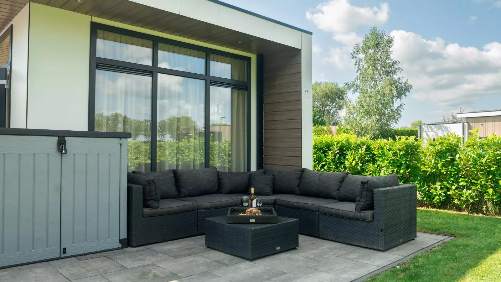 Brabants Weelde-Terrace balcony