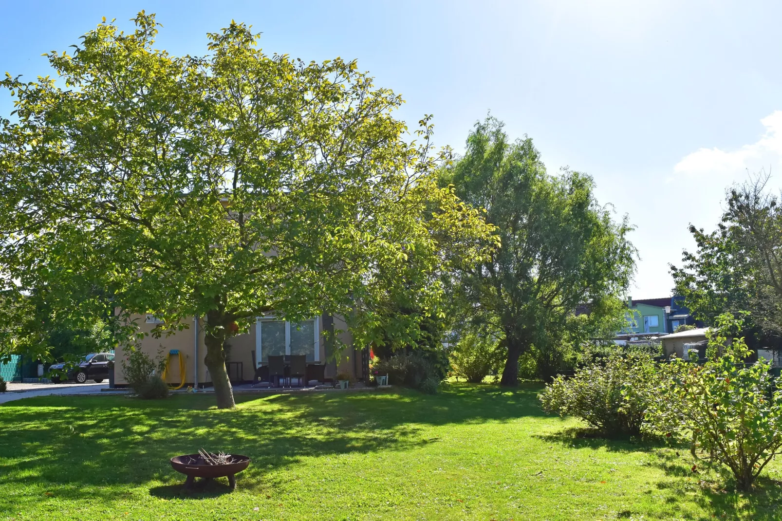 An den Wiesen-Gardens summer