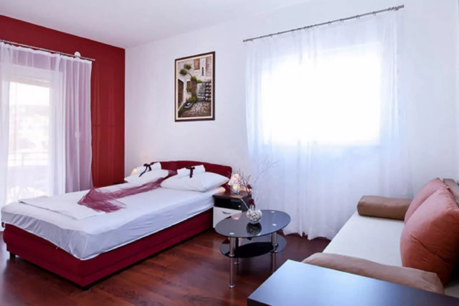 Apartments Villa Aura - Comfort Studio Apartment 8 with shared swimming pool-Indoor