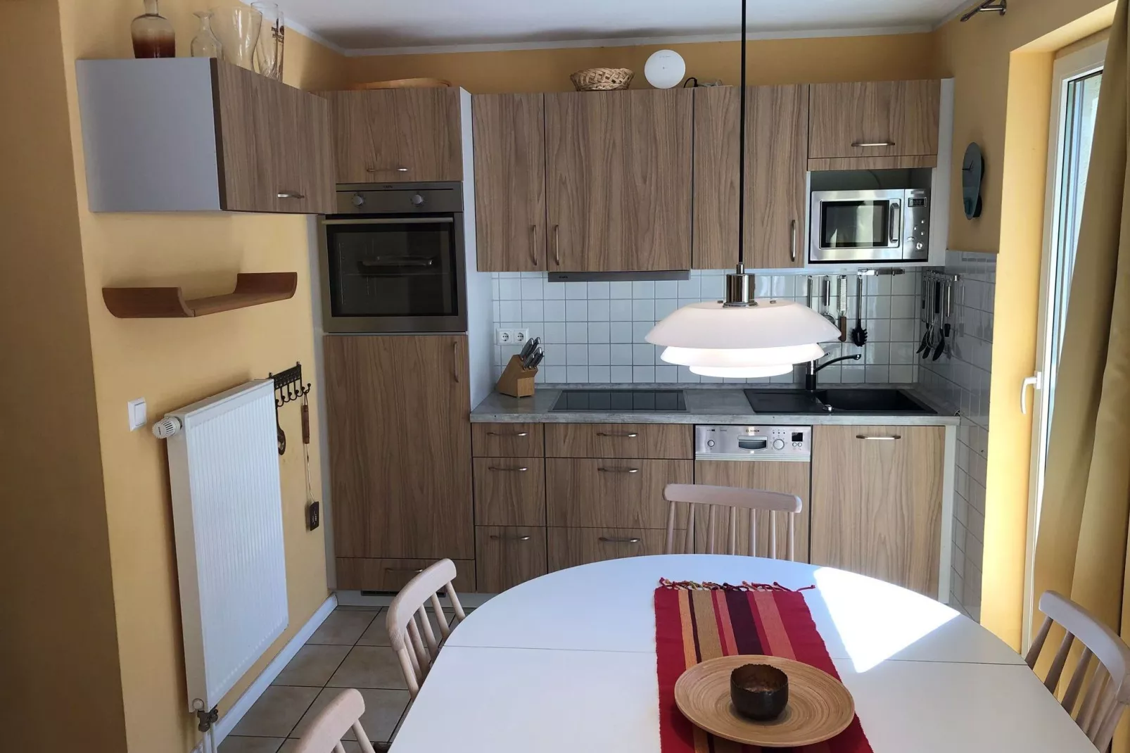 Apartments Aura - Comfort Studio Apartment 2 with shared swimming pool-Kitchen