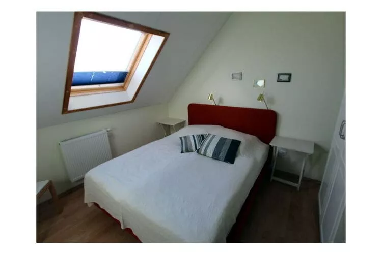 Apartments Aura - Comfort Studio Apartment 2 with shared swimming pool-Bedroom