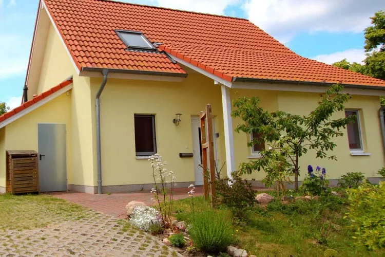 Apartments Aura - Comfort Studio Apartment 2 with shared swimming pool-View