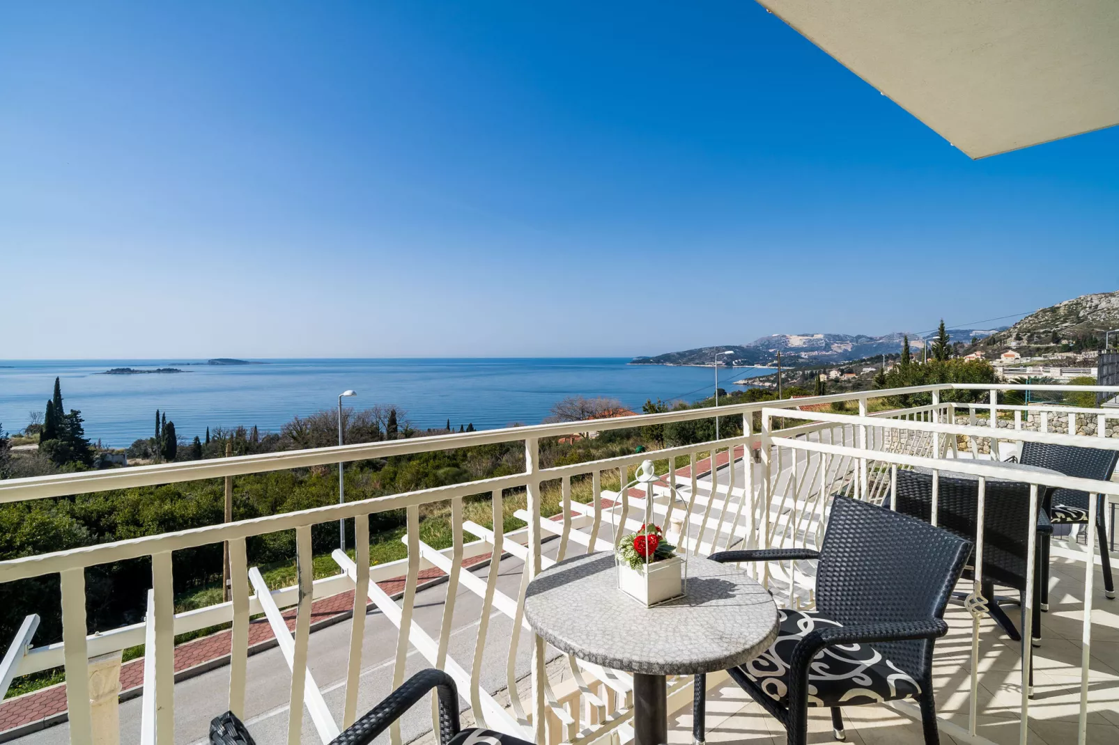 Villa Samba - Studio Apartment with Balcony and Sea View-View