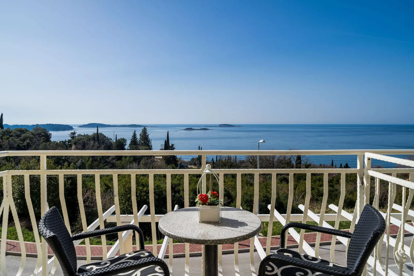 Villa Samba - Studio Apartment with Balcony and Sea View-View