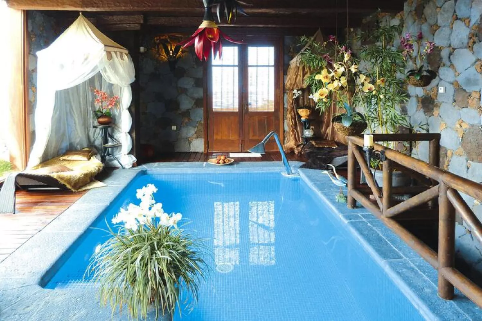 poolofhouse