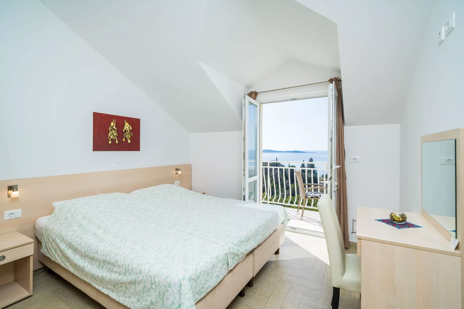 Villa Samba - Superior One-Bedroom Apartment with Balcony and Sea View-Bedroom