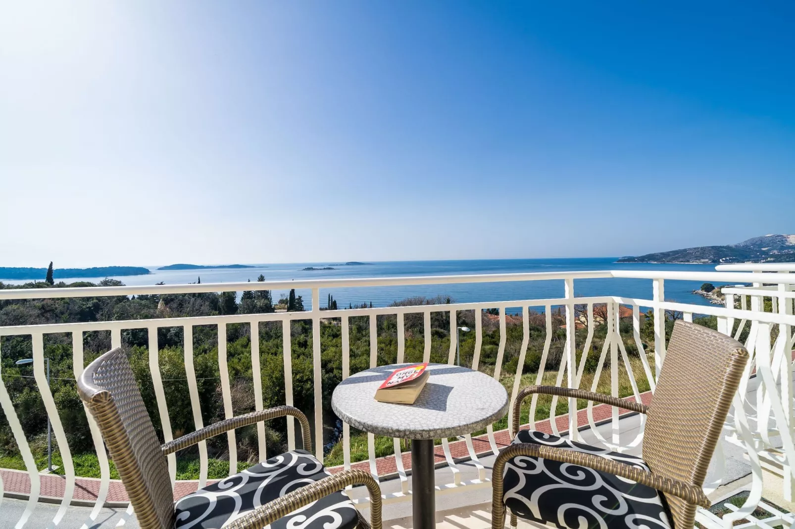 Villa Samba - Superior One-Bedroom Apartment with Balcony and Sea View-View