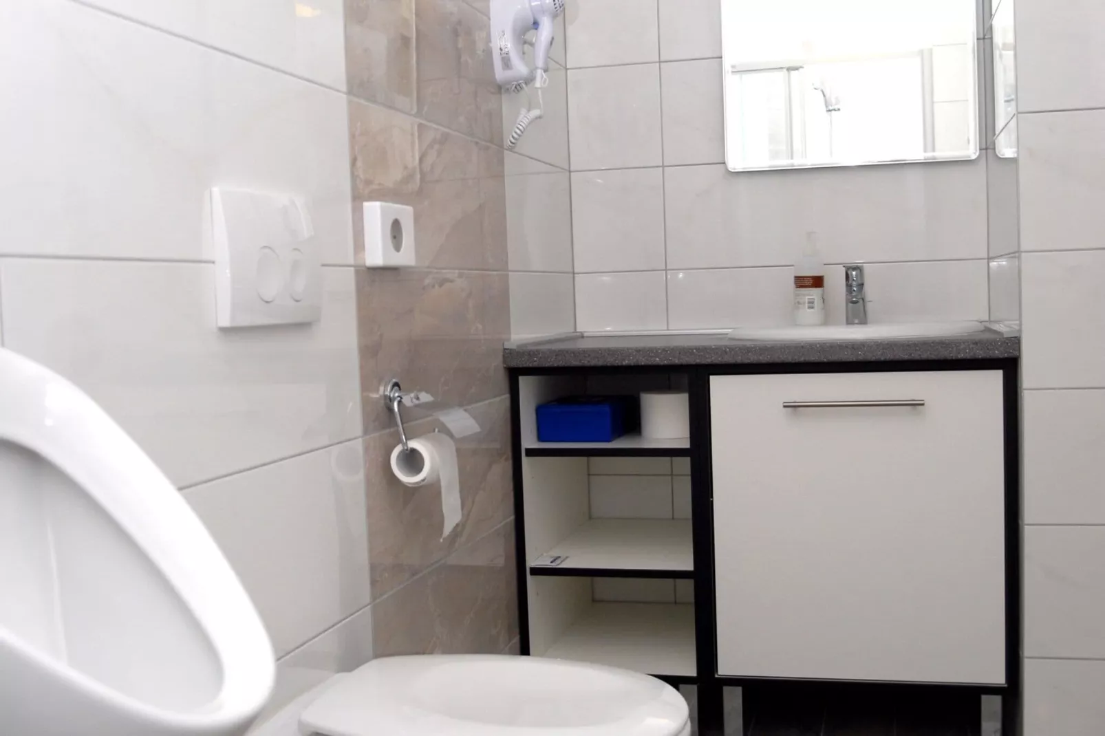 Villa Samba - Studio with Terrace and Sea View - gasi se-Bathroom