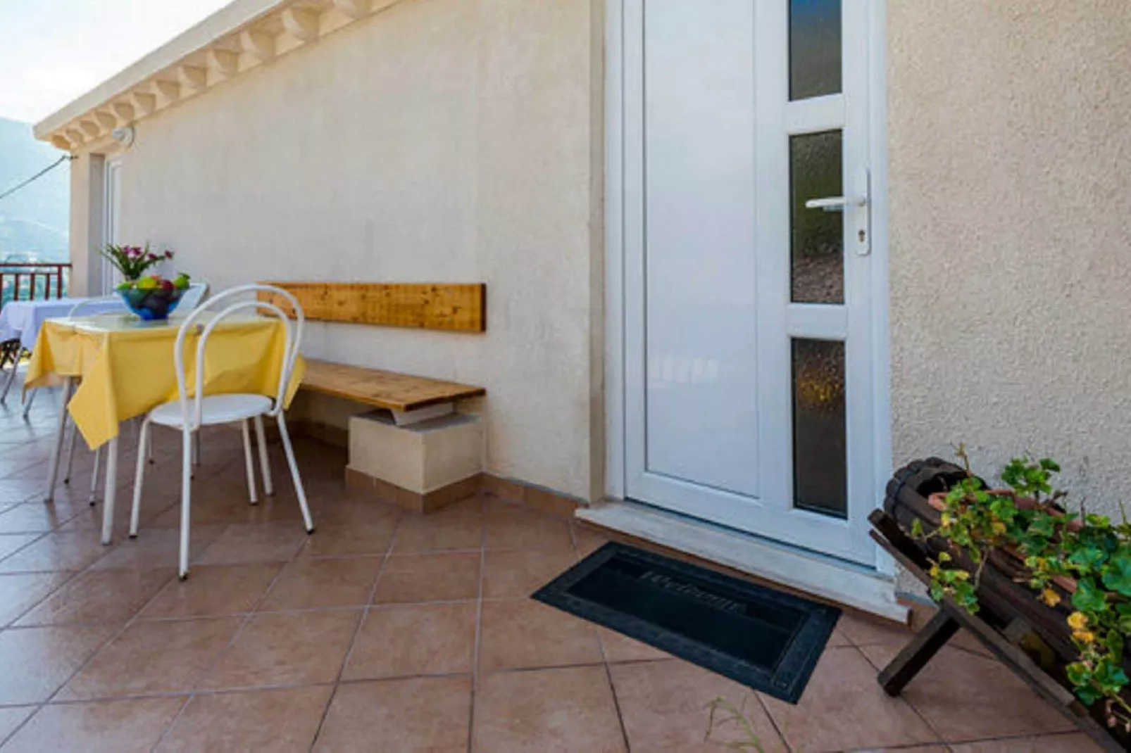 Guest House Fontana -  Studio Apartment with Sea View (2 Adults)-Außenbereich
