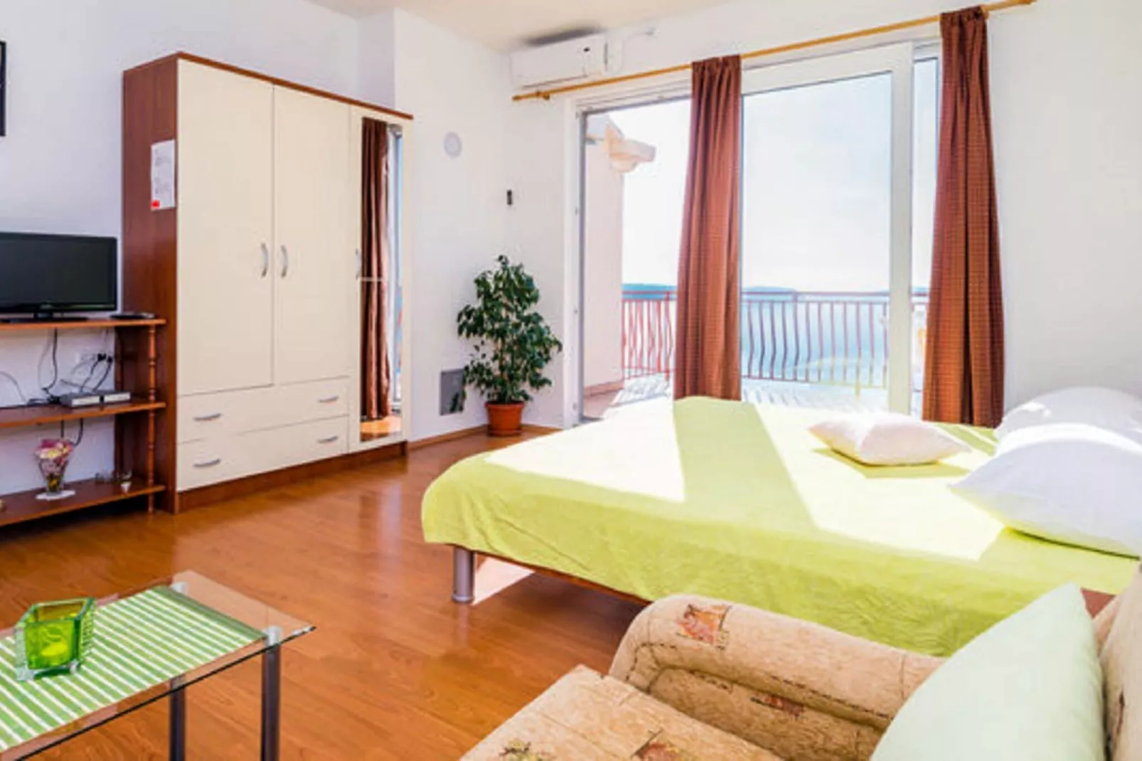Guest House Fontana - Superior Studio with Sea View (2 Adults)-Bedroom