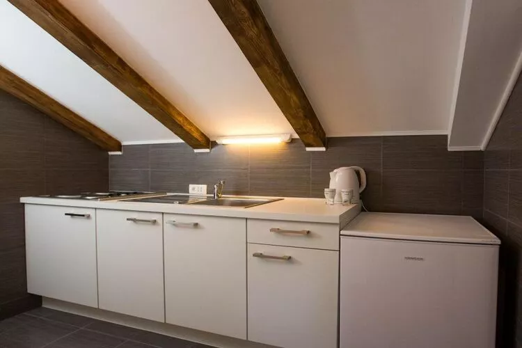 Villa Mia - One Bedroom Apartment (Top Floor)-Küche