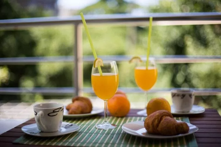 Villa Mia - One Bedroom Apartment With Balcony-Balcon-terrasse