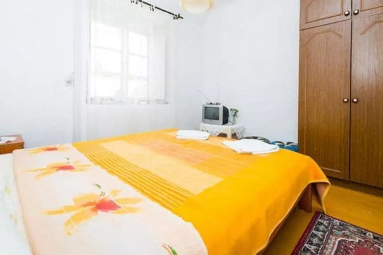 Rooms Kisic - Double Room with Private External Bathroom-Bedroom