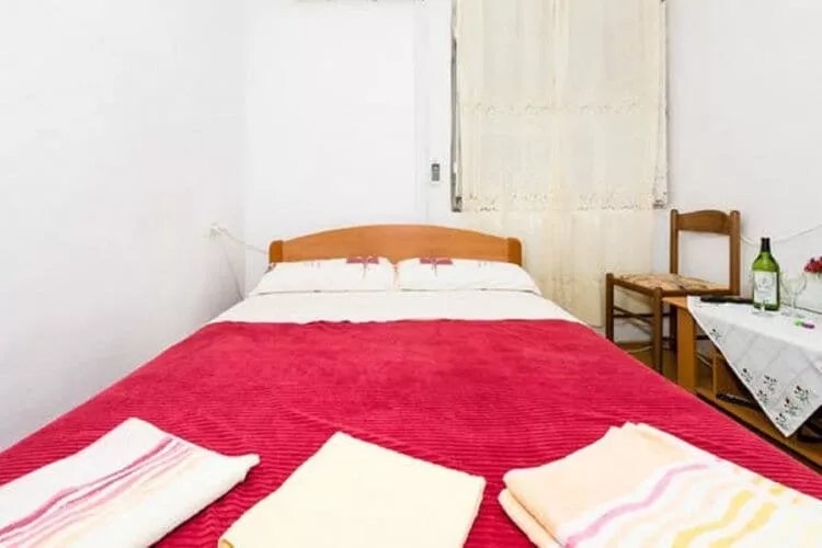 Rooms Kisic - Studio-Schlafzimmer