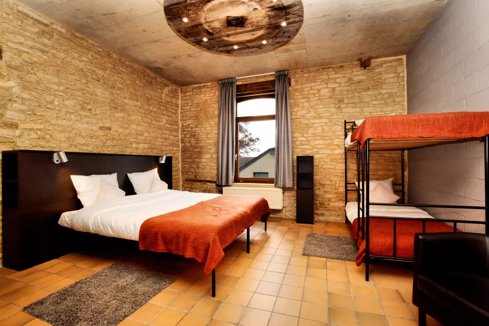 La grémille 29 personnes-Schlafzimmer