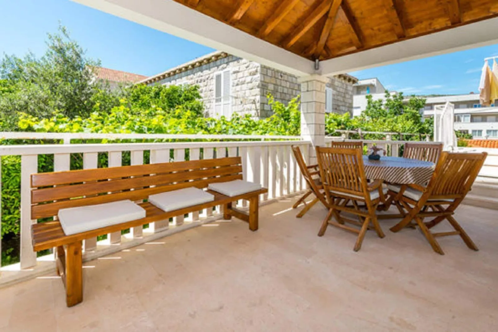 Apartments Vulicevic - Apartment Vulicevic A1 ( free private parking )-Outdoor