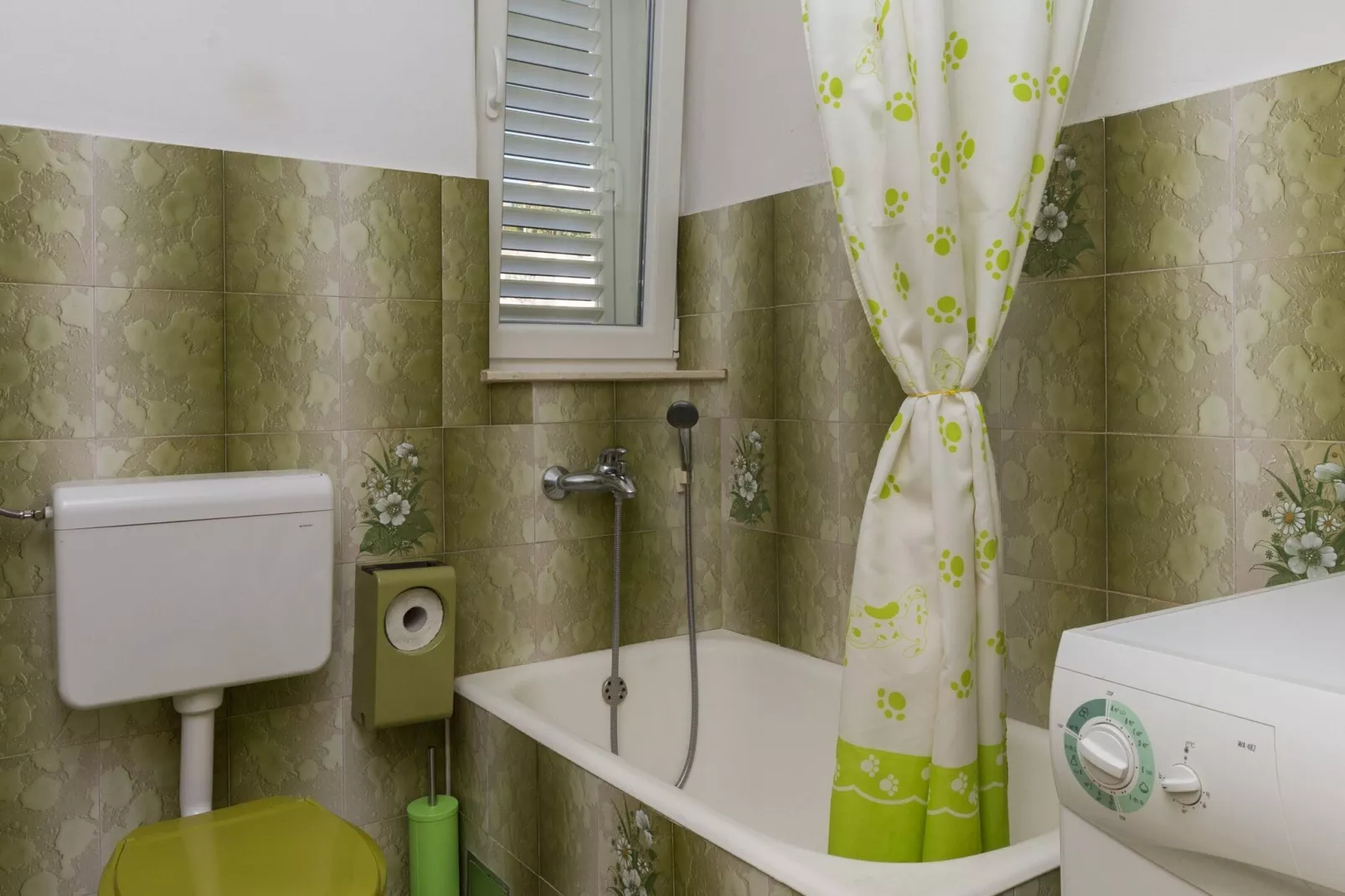 Guest House Vulic - Studio Apartment with Terrace-Bathroom