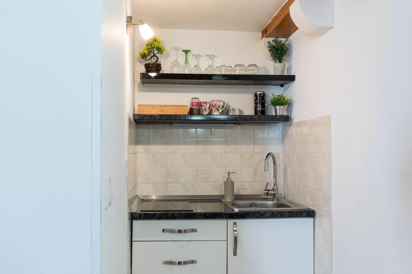 Apartments Ivana Old Town -Superior Studio - APT2-Cuisine