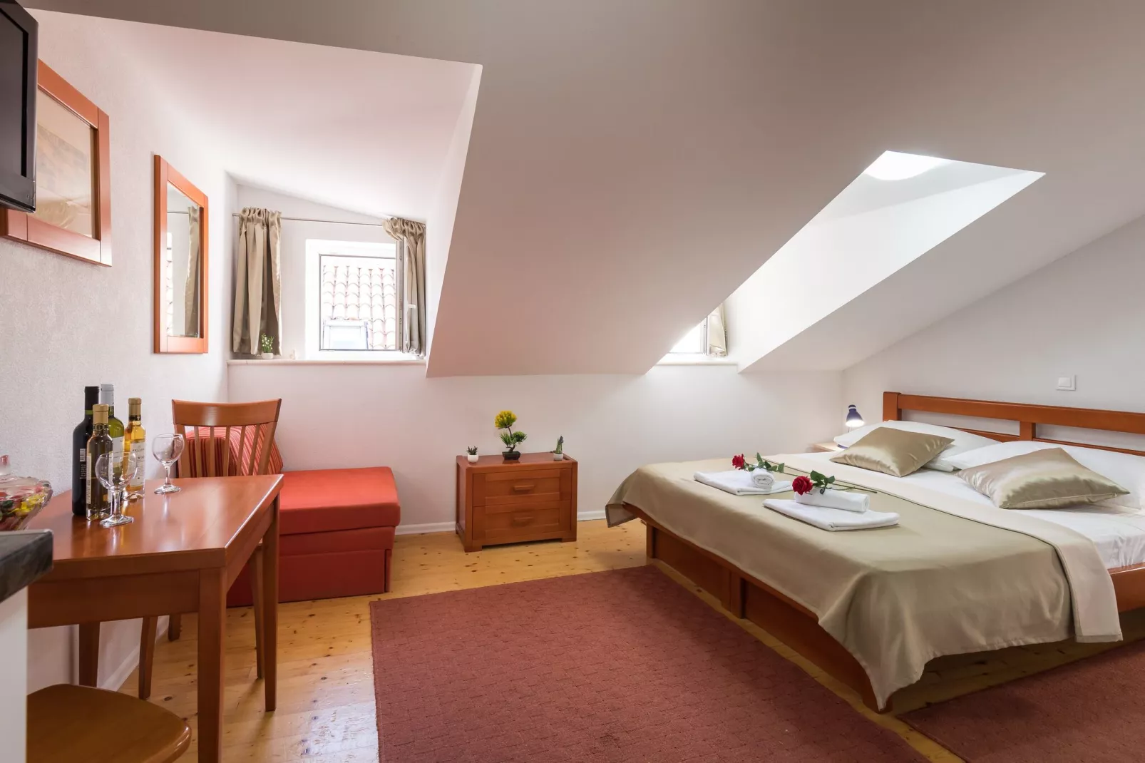 Apartments Ivana Old Town - Standard Studio - APT3-Indoor