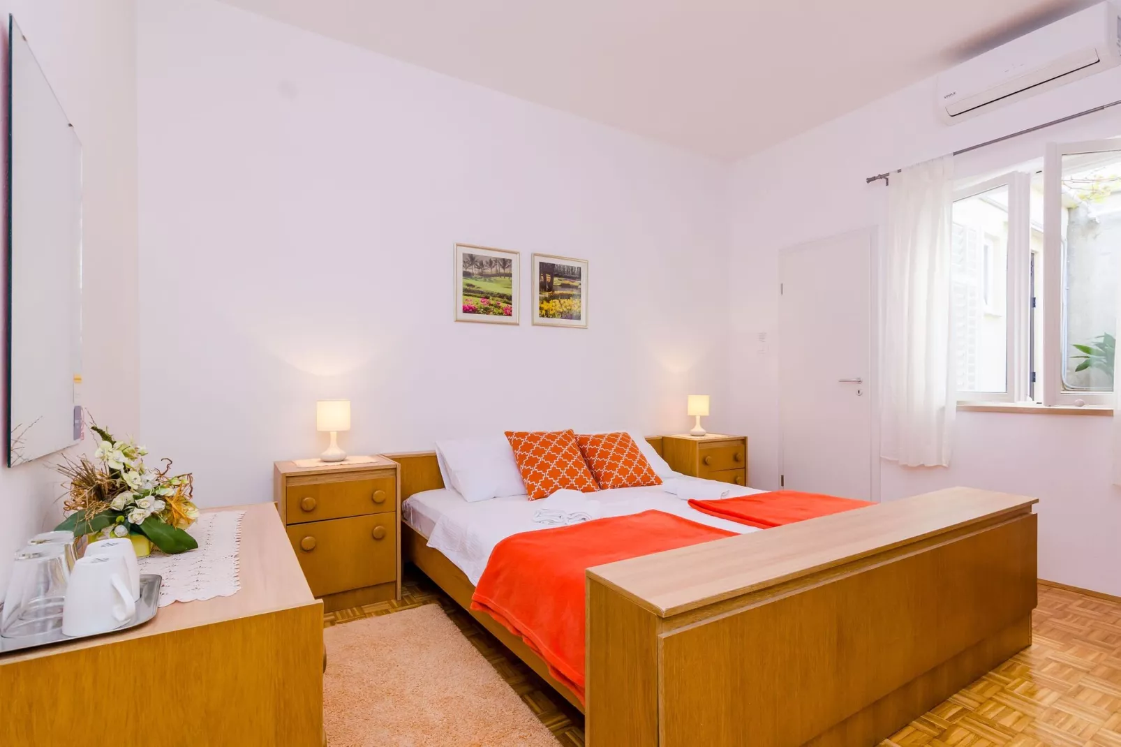 Rooms Batina- Standard Double Room-2-Indoor