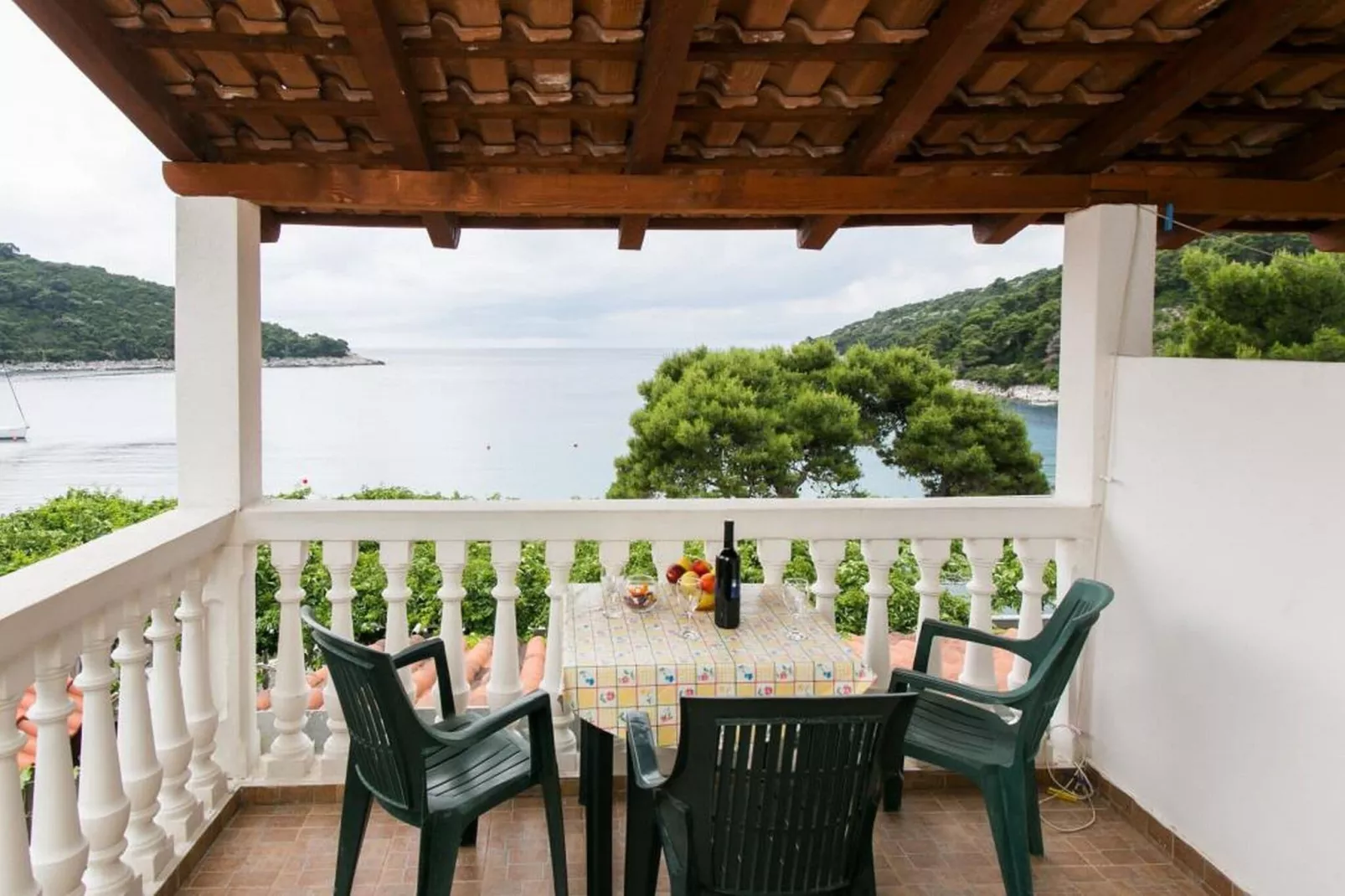 Apartments Franka Saplunara-Triple Room with Terrace and Sea View  No1-View