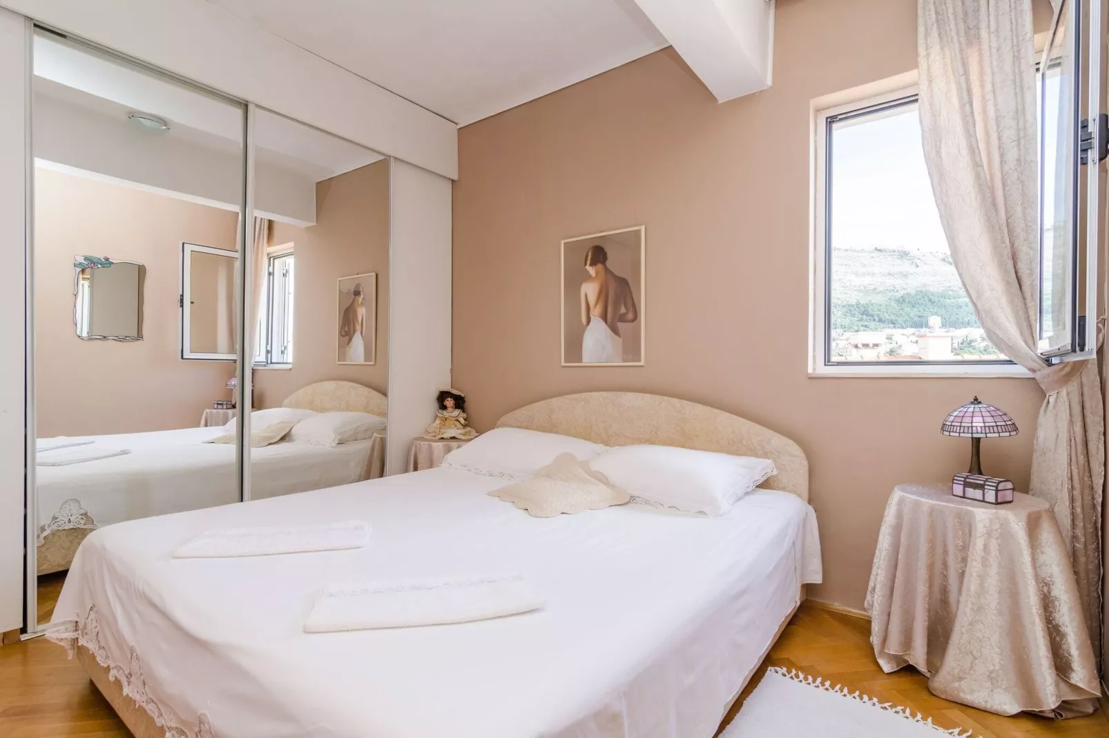 Apartment Paco - Three-Bedroom Apartment with Balcony and Sea View-Schlafzimmer