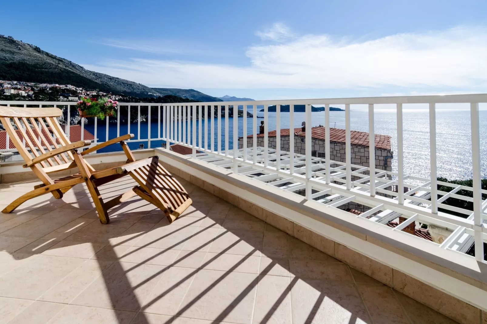 Apartment Paco - Three-Bedroom Apartment with Balcony and Sea View-Terrassenbalkon