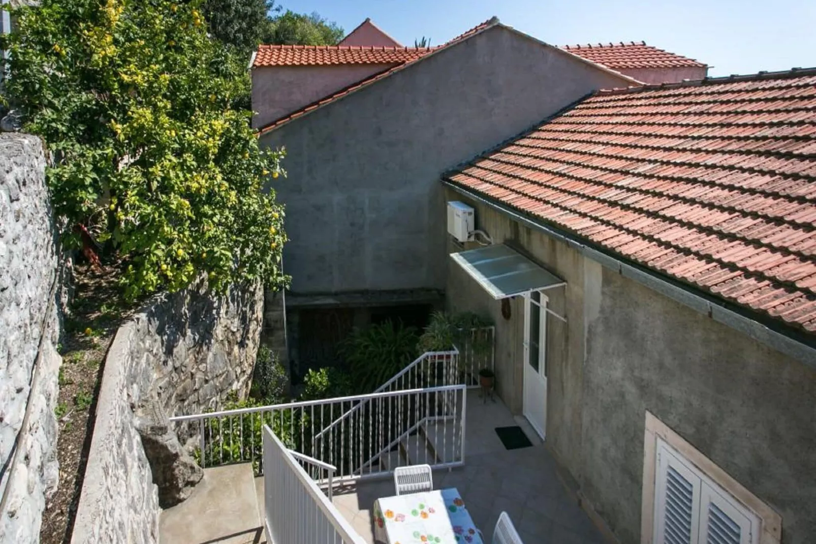 Apartments Anka- Studio Apartment with Balcony-Outdoor