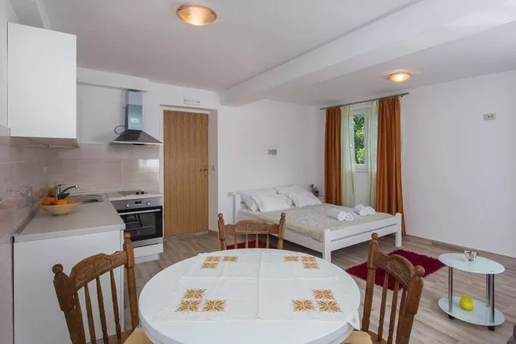 Apartments Anka- Studio Apartment with Balcony-Indoor