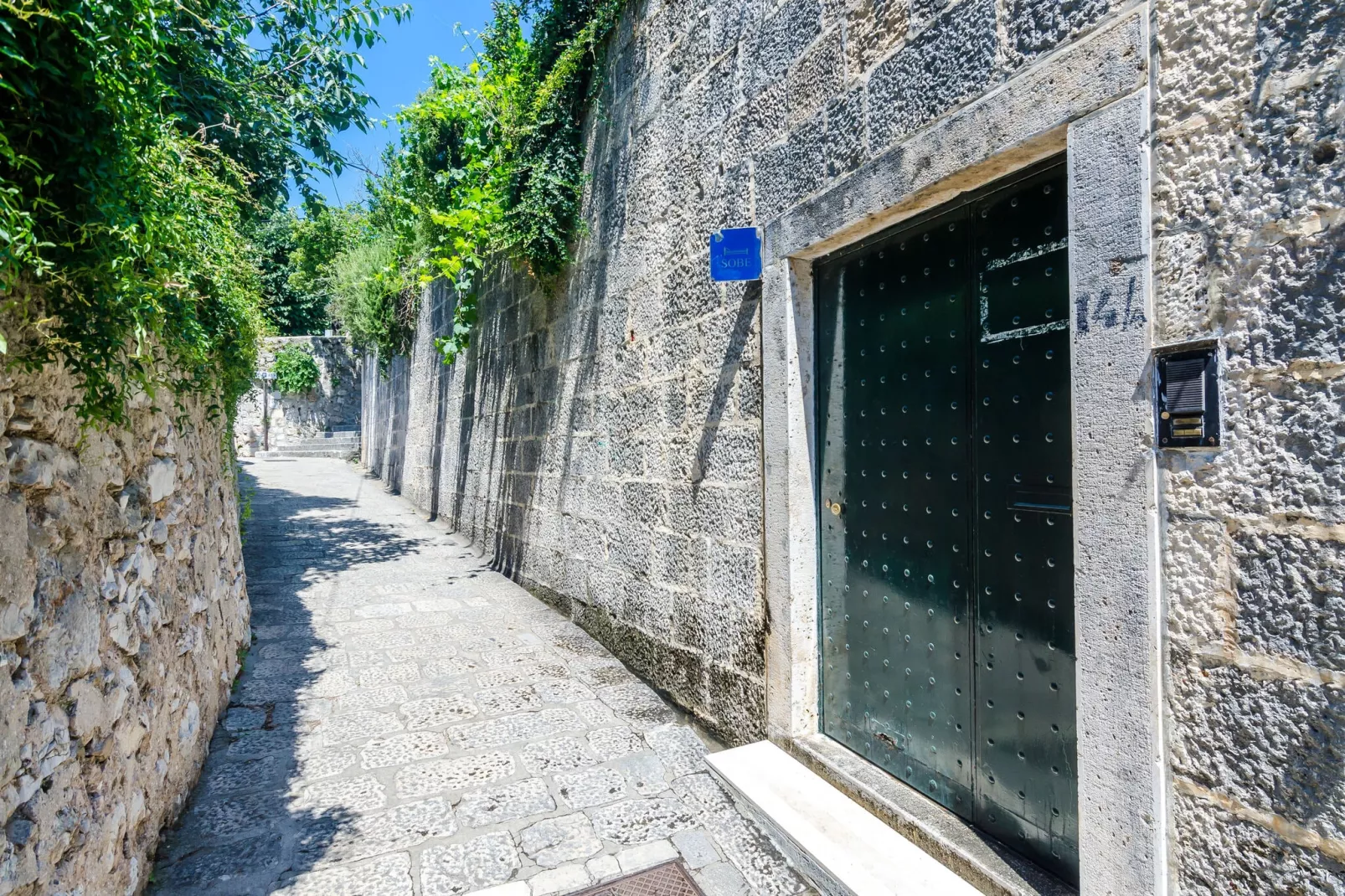 Apartments Paula - One Bedroom Apartment with Shared Terrace-Extérieur