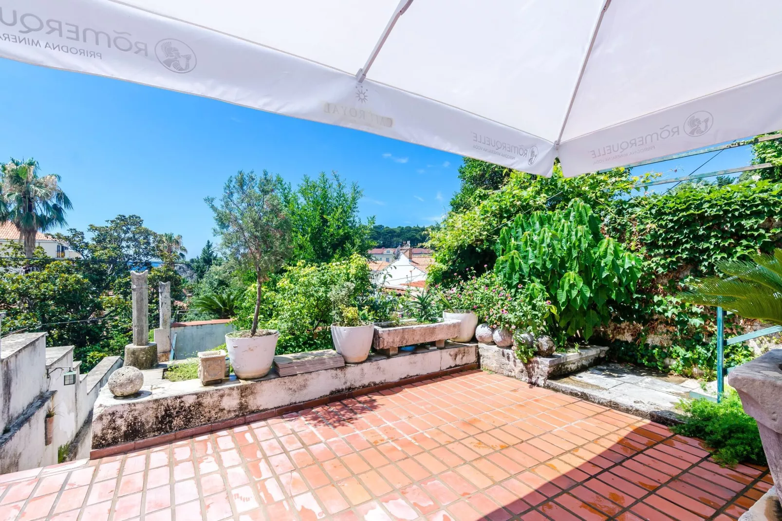 Apartments Paula - One Bedroom Apartment with Shared Terrace-Terrasse